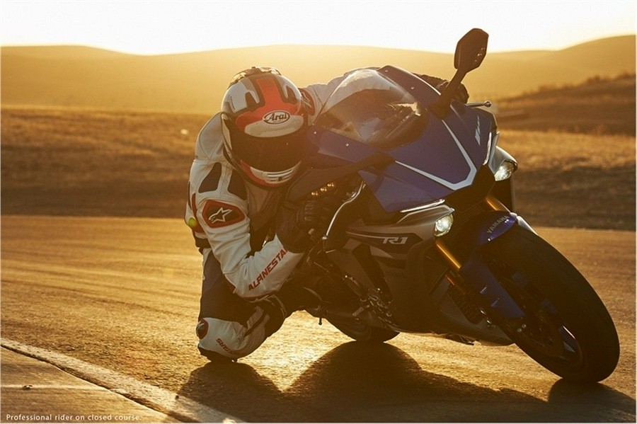 2016 Yamaha YZF-R1