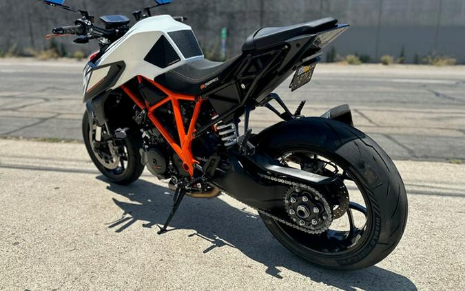2019 KTM Super Duke 1290 R