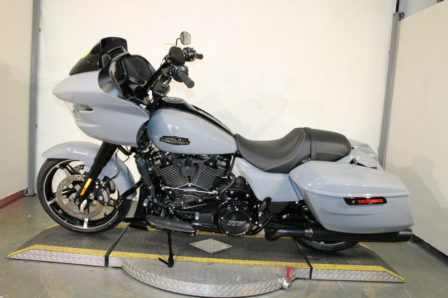 New 2026 Harley-Davidson Road Glide Grand American Touring FLTRX Motorcycle For Sale In Miami, Florida