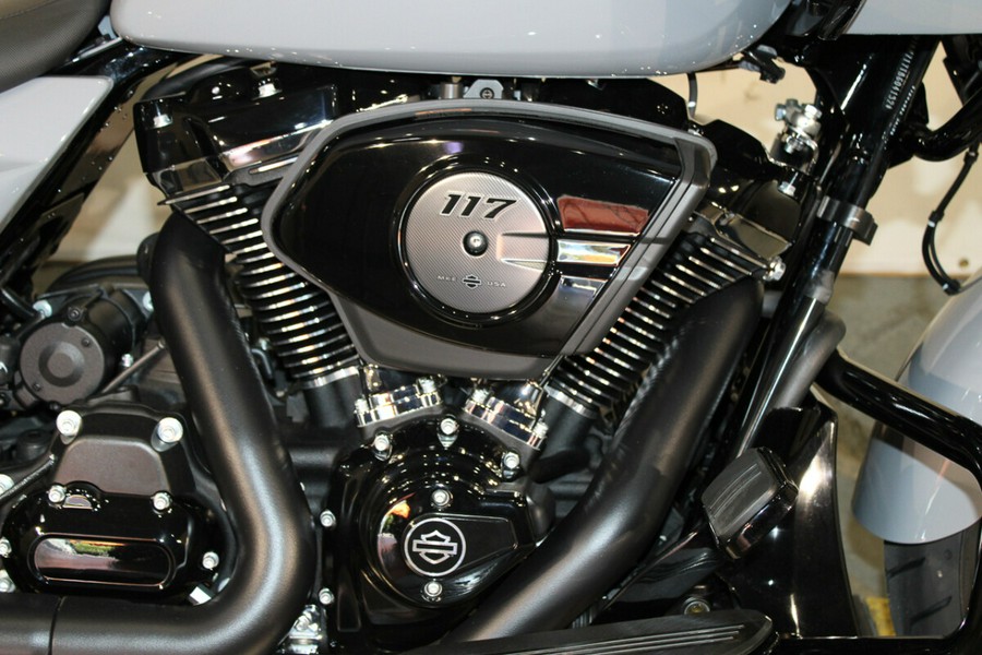 New 2026 Harley-Davidson Road Glide Grand American Touring FLTRX Motorcycle For Sale In Miami, Florida