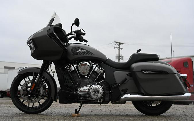 2023 Indian Motorcycle® Challenger® Titanium Smoke