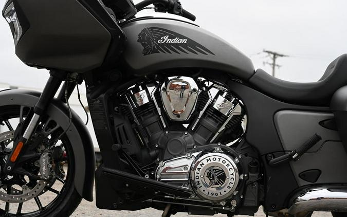 2023 Indian Motorcycle® Challenger® Titanium Smoke