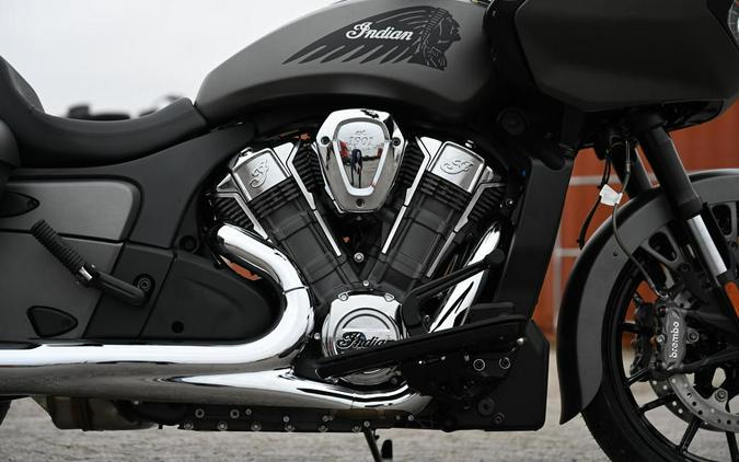 2023 Indian Motorcycle® Challenger® Titanium Smoke