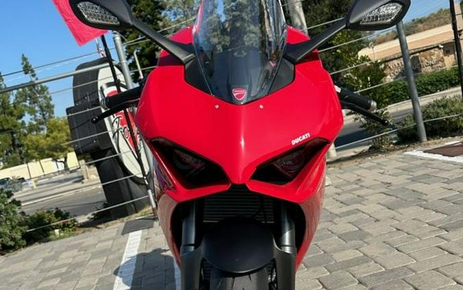 2024 Ducati Panigale V2 Red