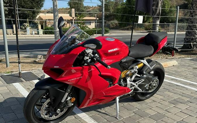 2024 Ducati Panigale V2 Red