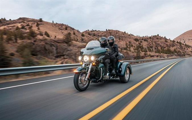 2024 Harley-Davidson Trike FLHTCUTG - Tri Glide Ultra