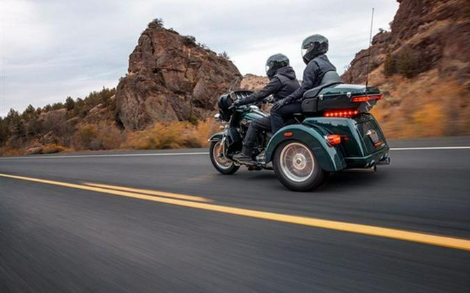 2024 Harley-Davidson Trike FLHTCUTG - Tri Glide Ultra