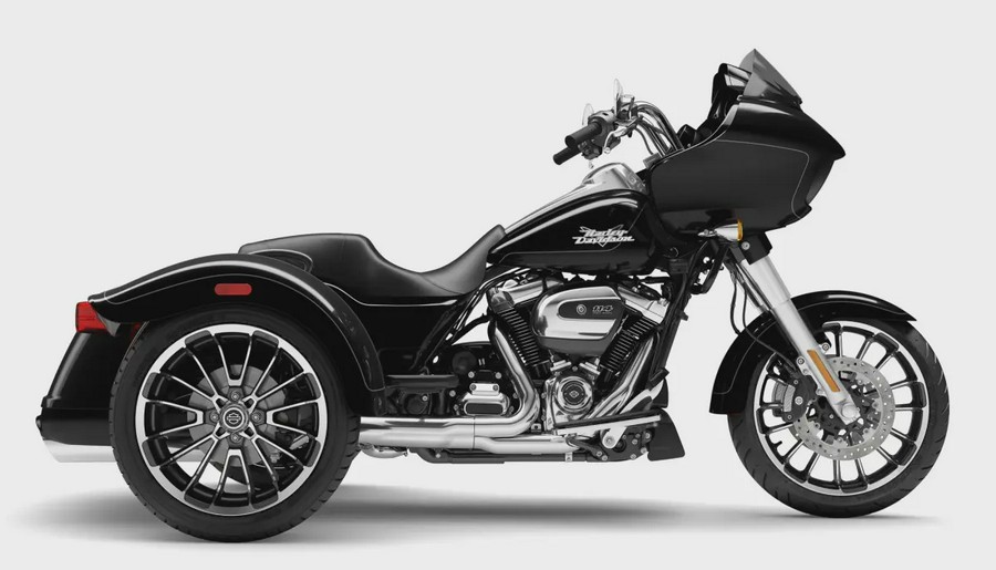 FLTRT 2025 Road Glide® 3