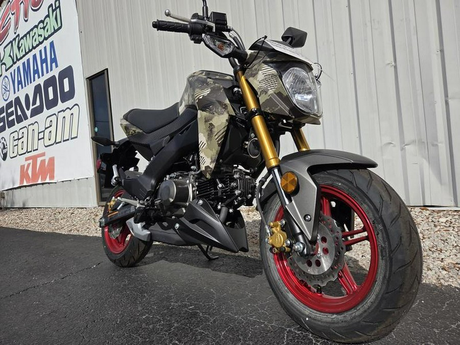 2025 Kawasaki Z125 PRO Cypher Camo Beige