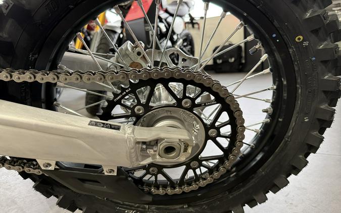 2026 Triumph TF 450-C