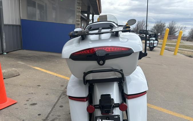 2026 Indian Motorcycle Pursuit® Dark Horse® with 112 and Powerband Audio Package