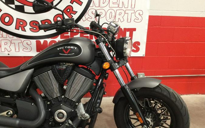 2016 Victory Motorcycles Gunner