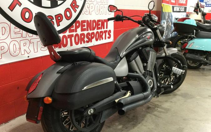 2016 Victory Motorcycles Gunner