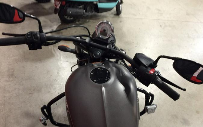 2016 Victory Motorcycles Gunner
