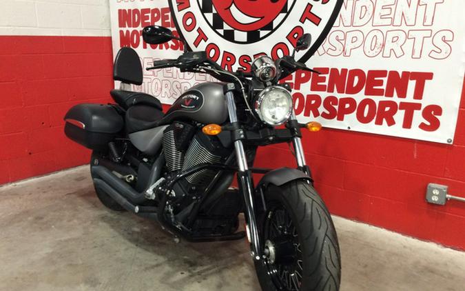 2016 Victory Motorcycles Gunner
