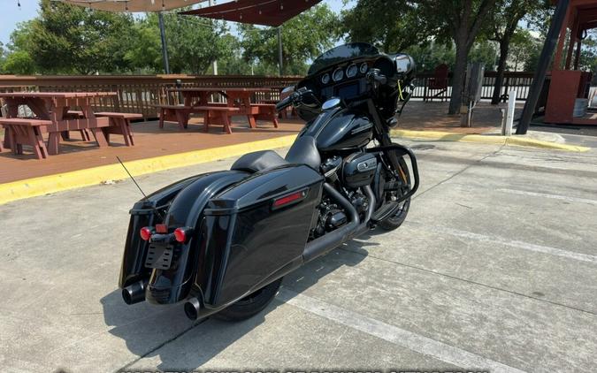 2019 Harley-Davidson Street Glide Special