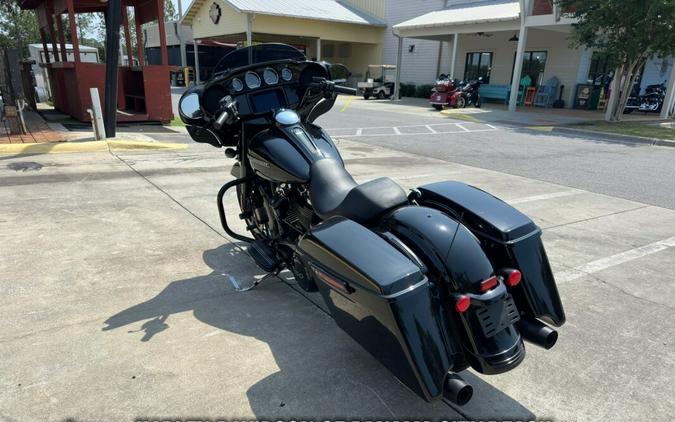 2019 Harley-Davidson Street Glide Special