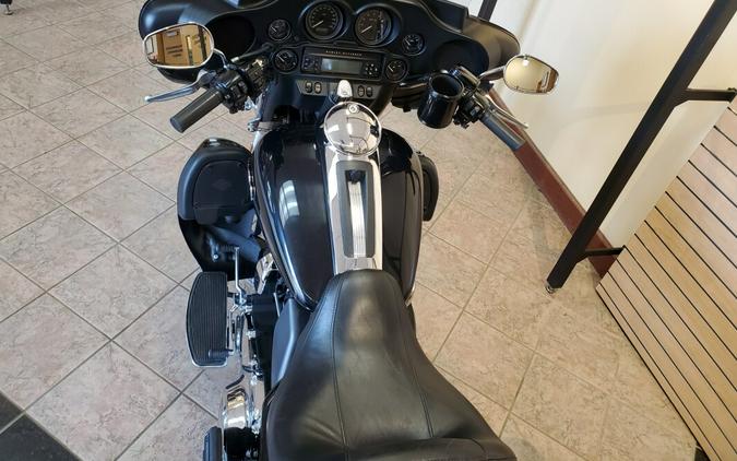 2012 Harley-Davidson Tri Glide Ultra Classic Vivid Black