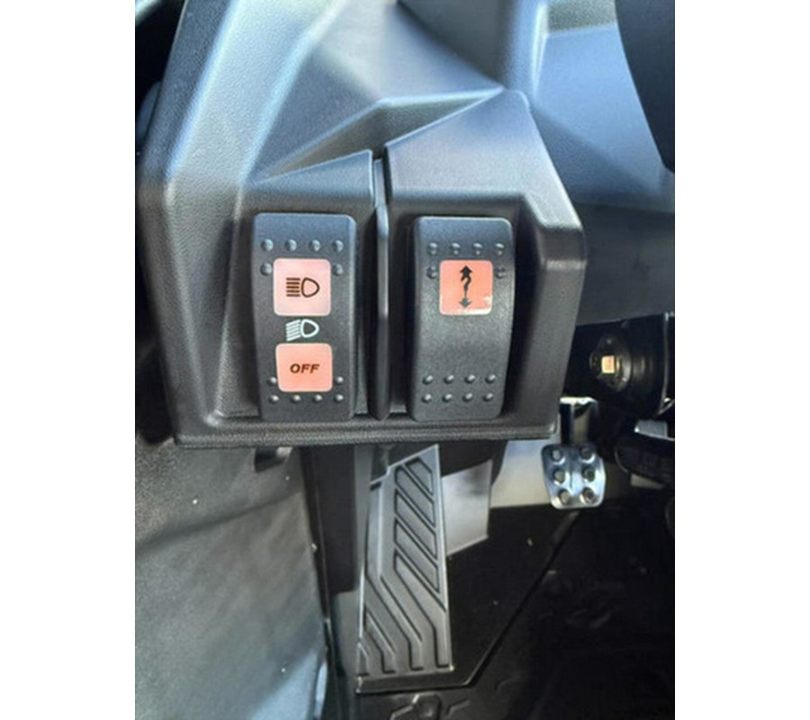 2025 Can-Am Commander MAX XT 1000R