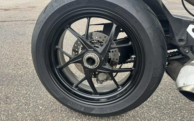 2022 DUCATI Streetfighter V4 Ducati Red