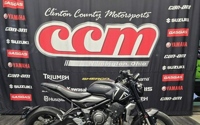 2024 Triumph Trident 660 Sapphire Black