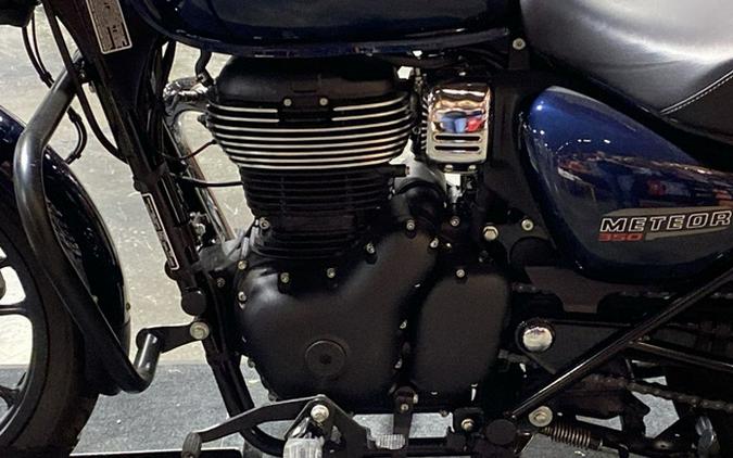 2022 Royal Enfield Meteor Stellar Blue