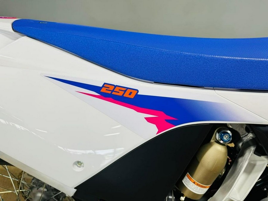 2024 Yamaha YZ250 50th Anniversary Edition