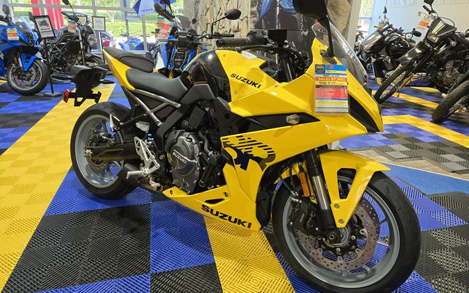 2024 Suzuki GSX-8R