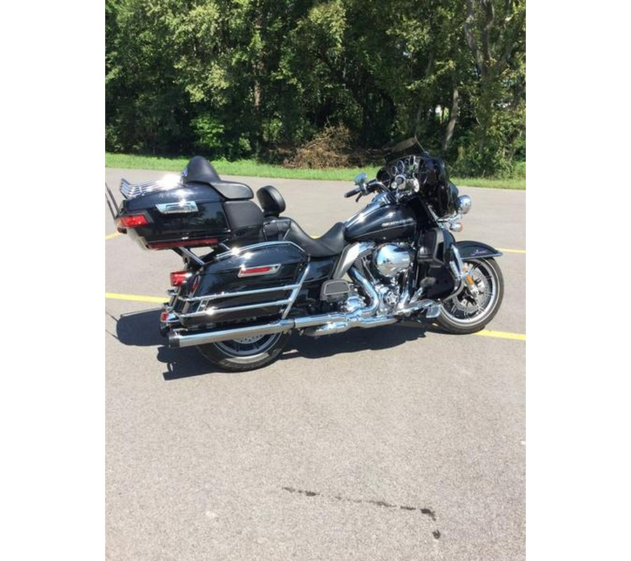 2014 Harley-Davidson® FLHTK - Electra Glide® Ultra Limited