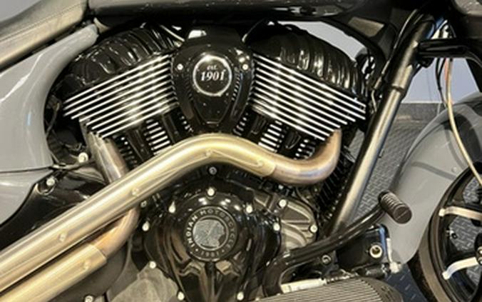 2021 Indian Chieftain Dark Horse Thunder Black Smoke