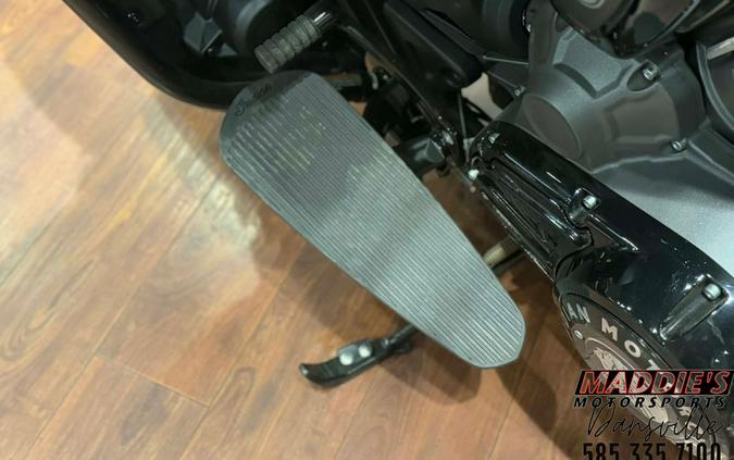 2025 Indian Motorcycle Roadmaster® PowerPlus Dark Horse® with 112 and PowerBand Audio Package