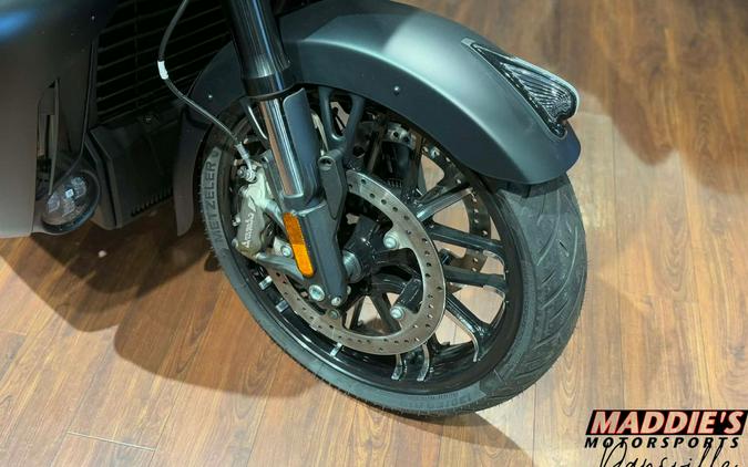 2025 Indian Motorcycle Roadmaster® PowerPlus Dark Horse® with 112 and PowerBand Audio Package