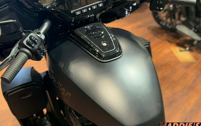 2025 Indian Motorcycle Roadmaster® PowerPlus Dark Horse® with 112 and PowerBand Audio Package