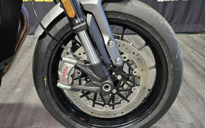 2023 Triumph Speed Twin 1200 Jet Black