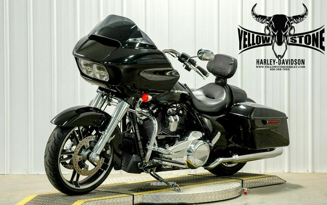 2017 Harley-Davidson Road Glide Special Vivid Black