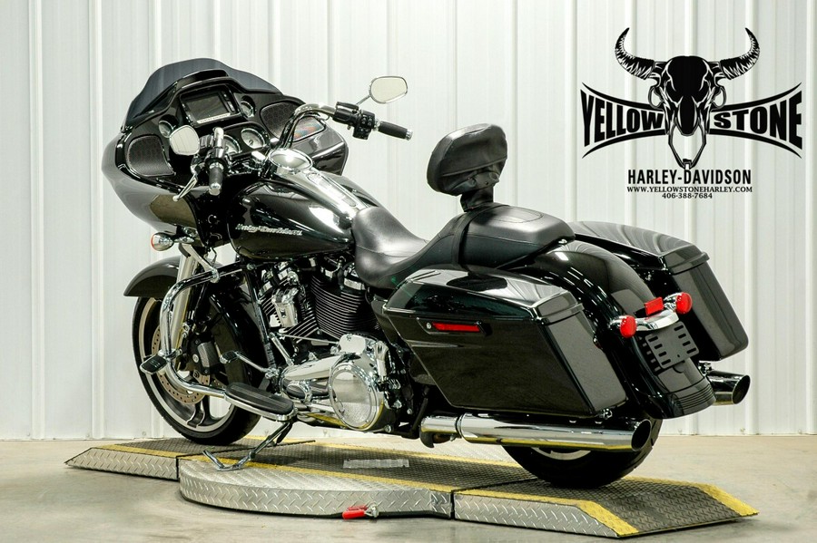 2017 Harley-Davidson Road Glide Special Vivid Black