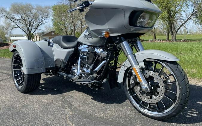 2024 Harley-Davidson Road Glide 3 Billiard Grey