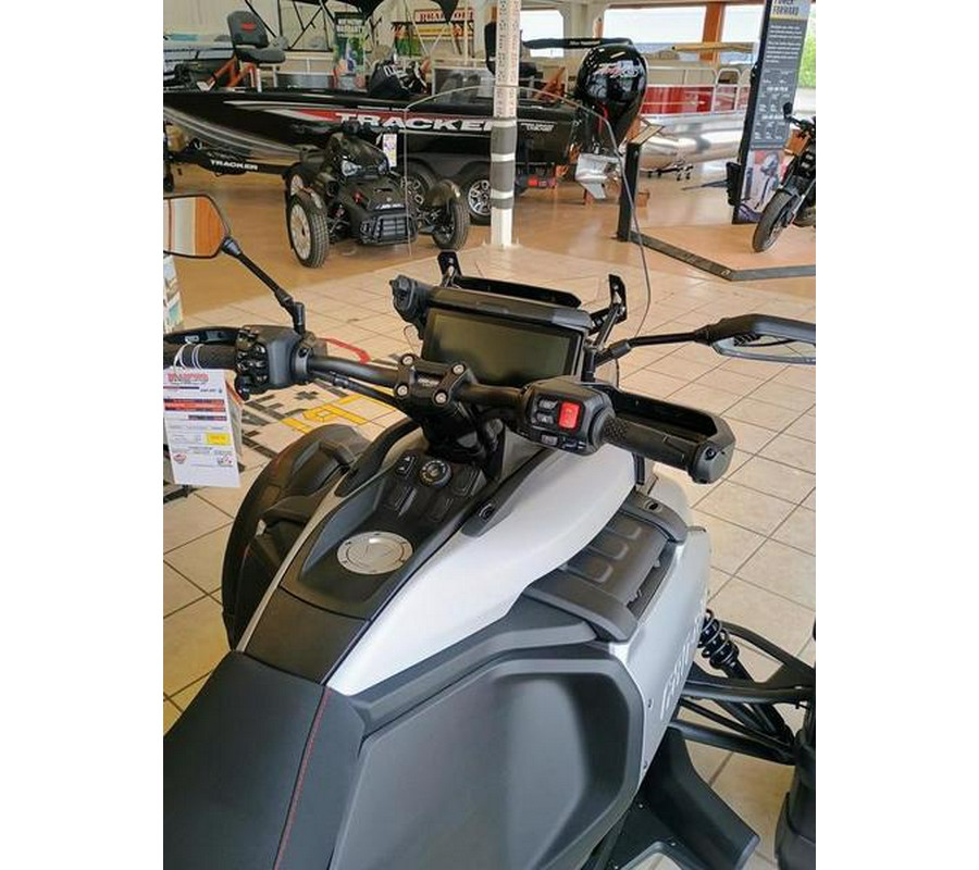 2025 Can-Am® Canyon XT