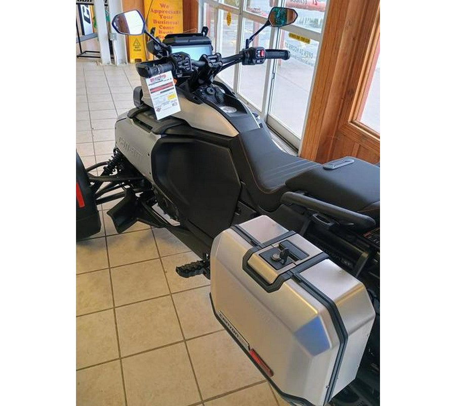 2025 Can-Am® Canyon XT