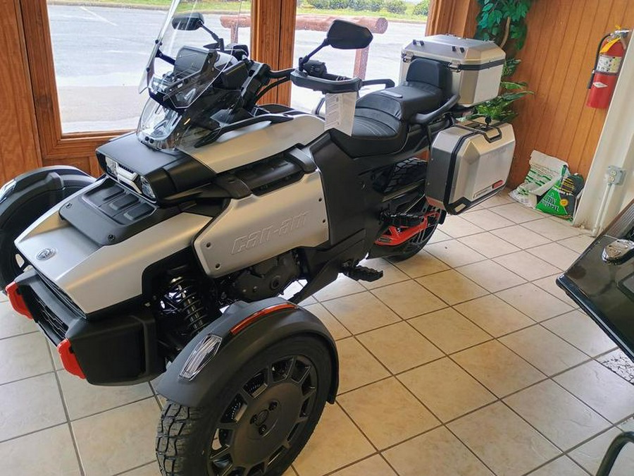 2025 Can-Am® Canyon XT