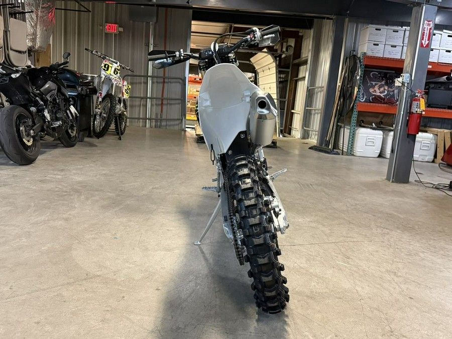2026 Triumph TF 450-C