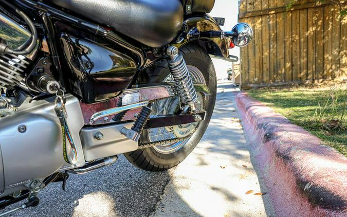 New 2025 YAMAHA V STAR 250