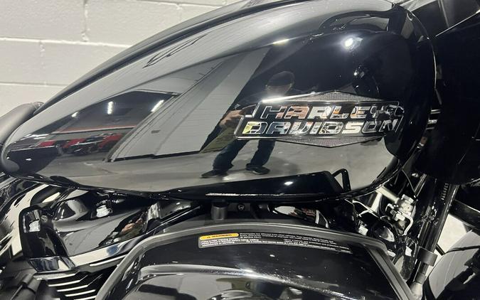 2025 Harley-Davidson® Road Glide® Vivid Black FLTRX