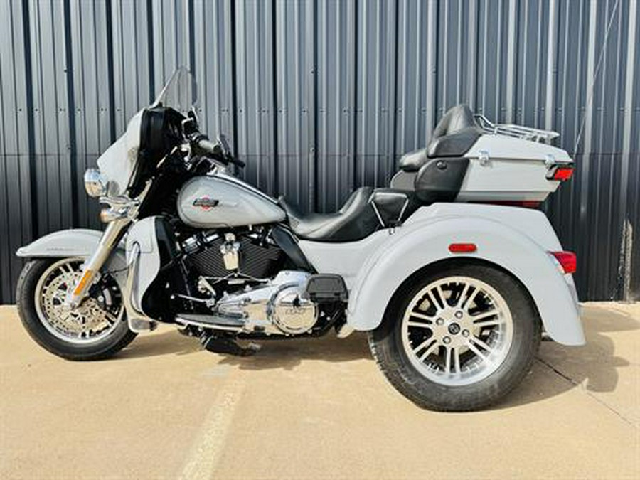 2024 Harley-Davidson Tri Glide® Ultra