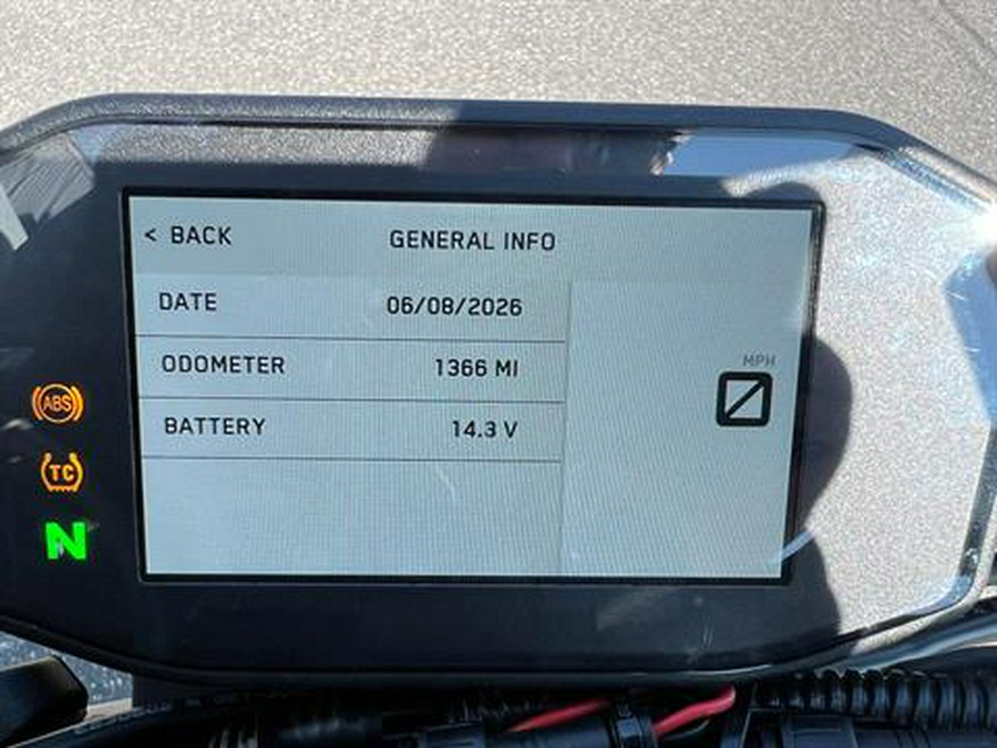 2024 KTM 790 Duke