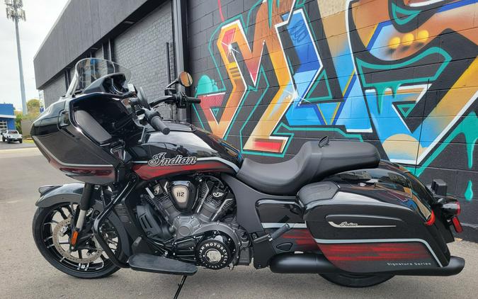 2026 Indian Challenger® Dark Horse® Signature Series