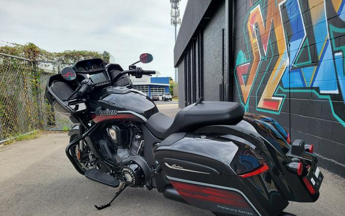 2026 Indian Challenger® Dark Horse® Signature Series