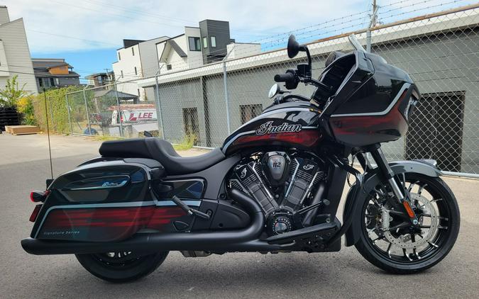 2026 Indian Challenger® Dark Horse® Signature Series