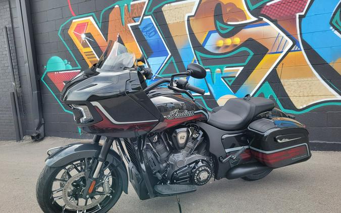 2026 Indian Challenger® Dark Horse® Signature Series