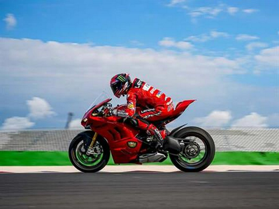 2024 Ducati Panigale V4